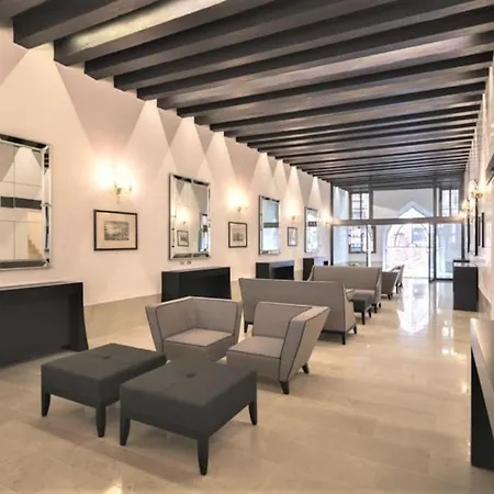 Ca' Vittoria, A Different Way To In * Βενετία