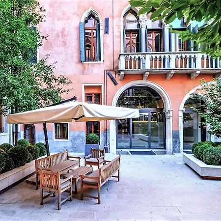 Ca' Vittoria, A Different Way To In Apartman *